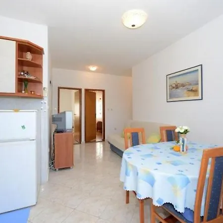Apartament In With Sea View, Balcony, Air Conditioning, Wi-fi *